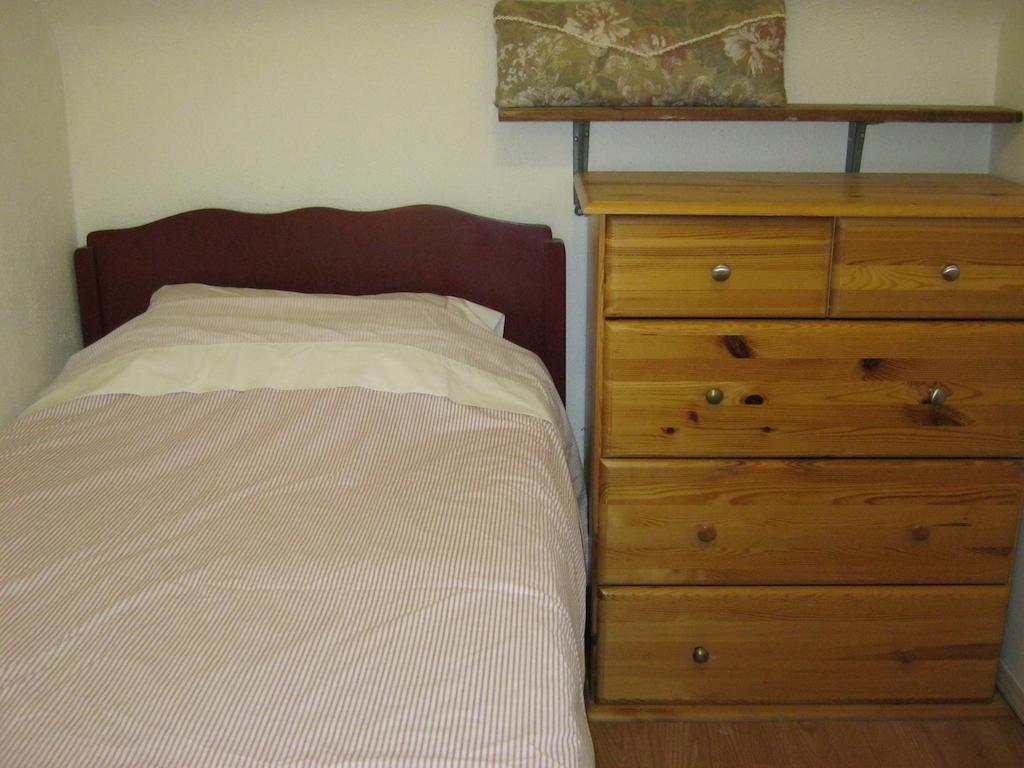 Kelowna Okanagan Lake Hostel Chambre photo
