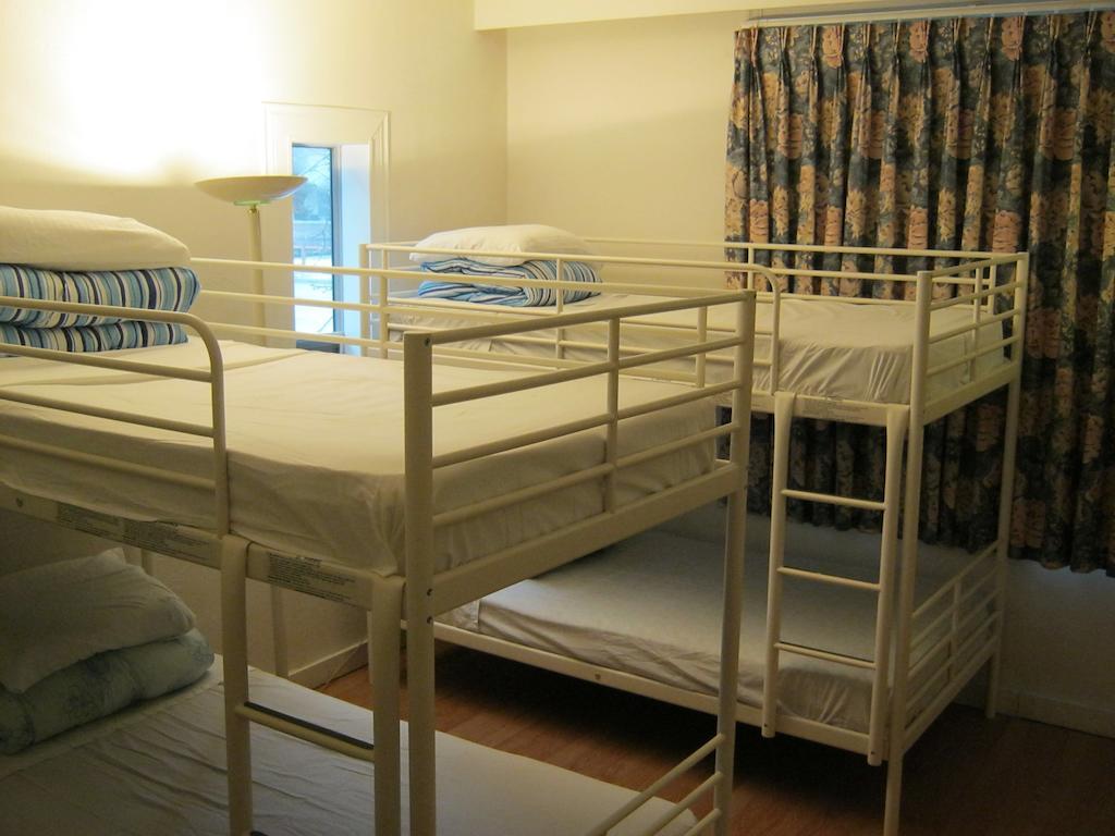 Kelowna Okanagan Lake Hostel Extérieur photo